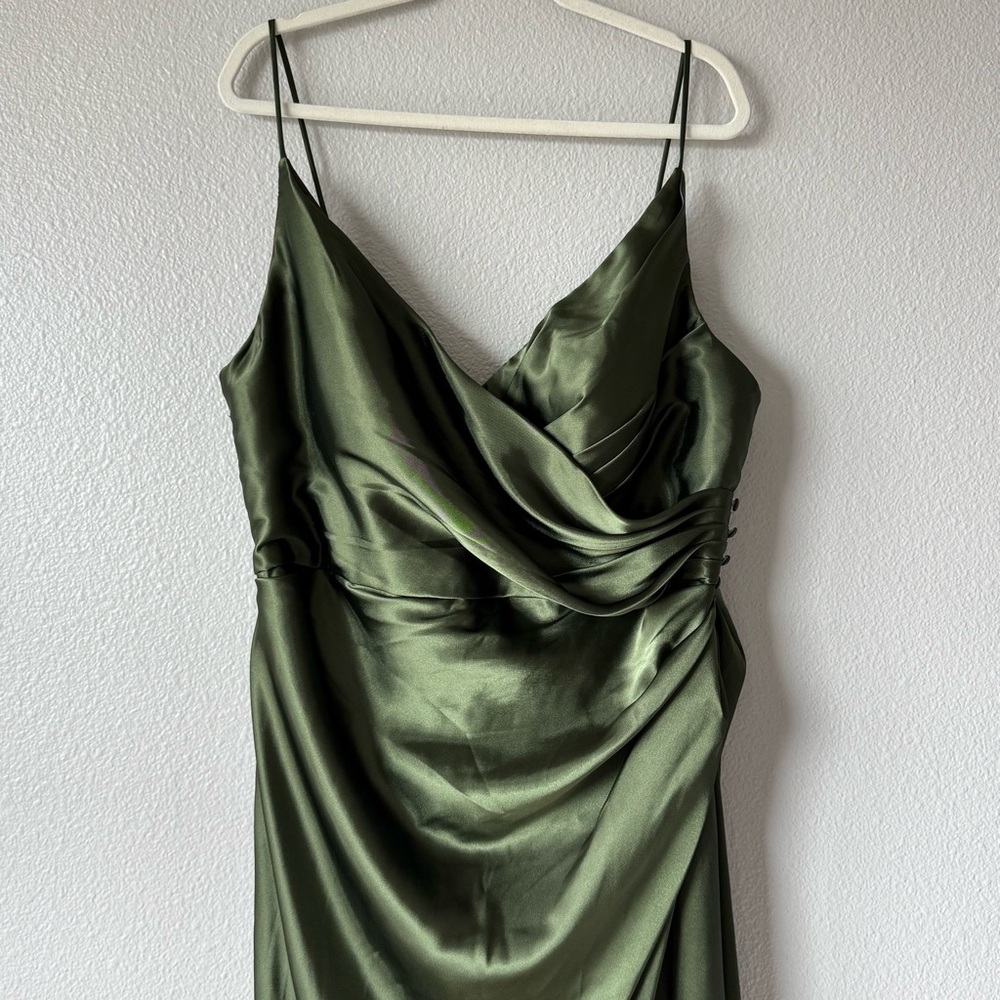 Galina Signature Dress Draped Formal Wedding - Picture 6 of 11